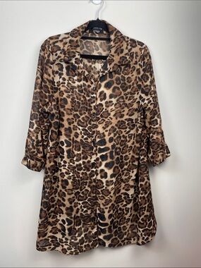 Charlie Paige Leopard Print Button Front Tunic